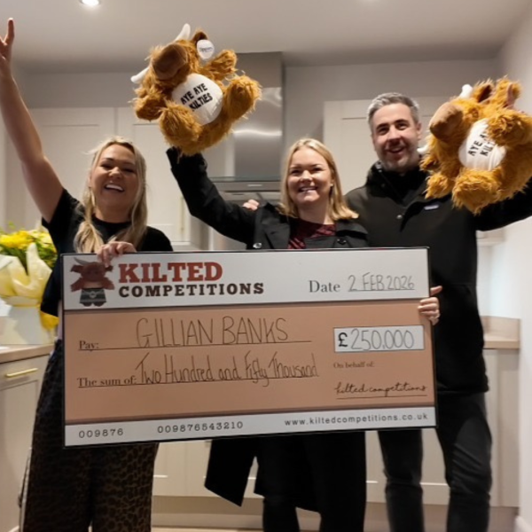 £250,000 Cash