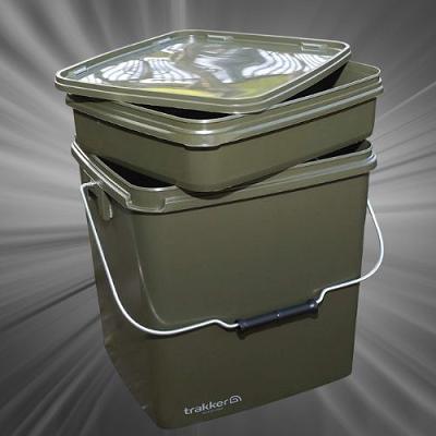 YOU WIN A TRAKKER 13L SQUARE BUCKET WITH REMOVAL TRAY OR £12 CASH 