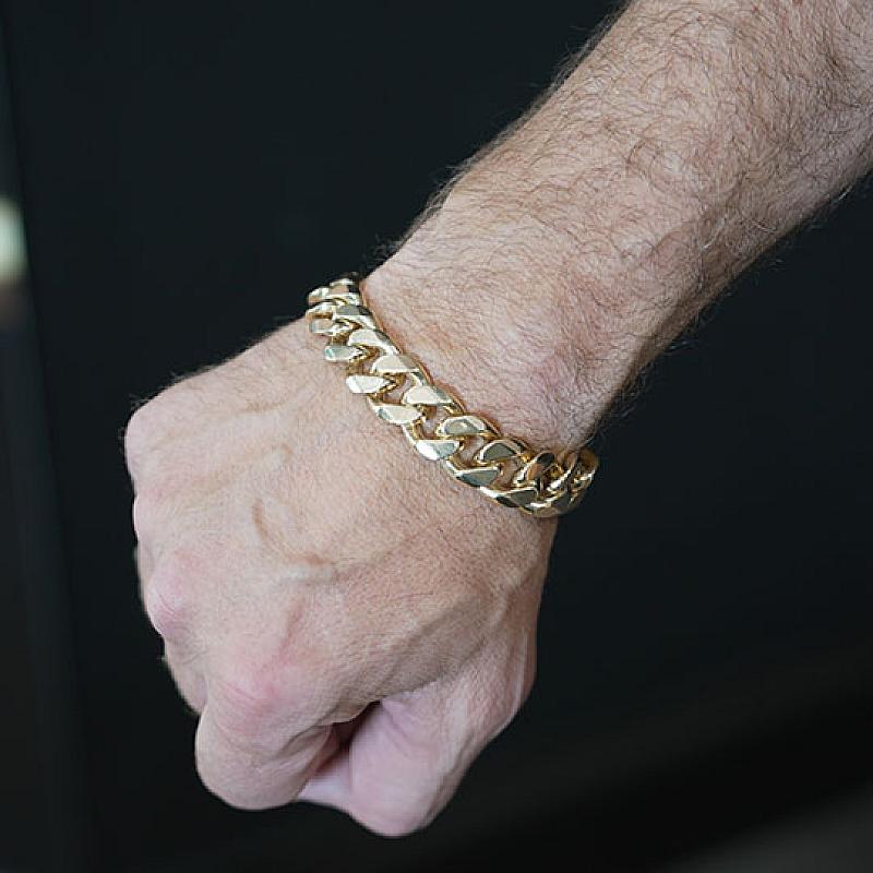 122g 9CT GOLD MONSTER CURB BRACELET