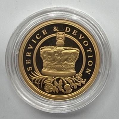 QUEEN ELIZABETH II TRIBUTE HALF GOLD SOVEREIGN — 4g OR £375 CASH ALTERNATIVE