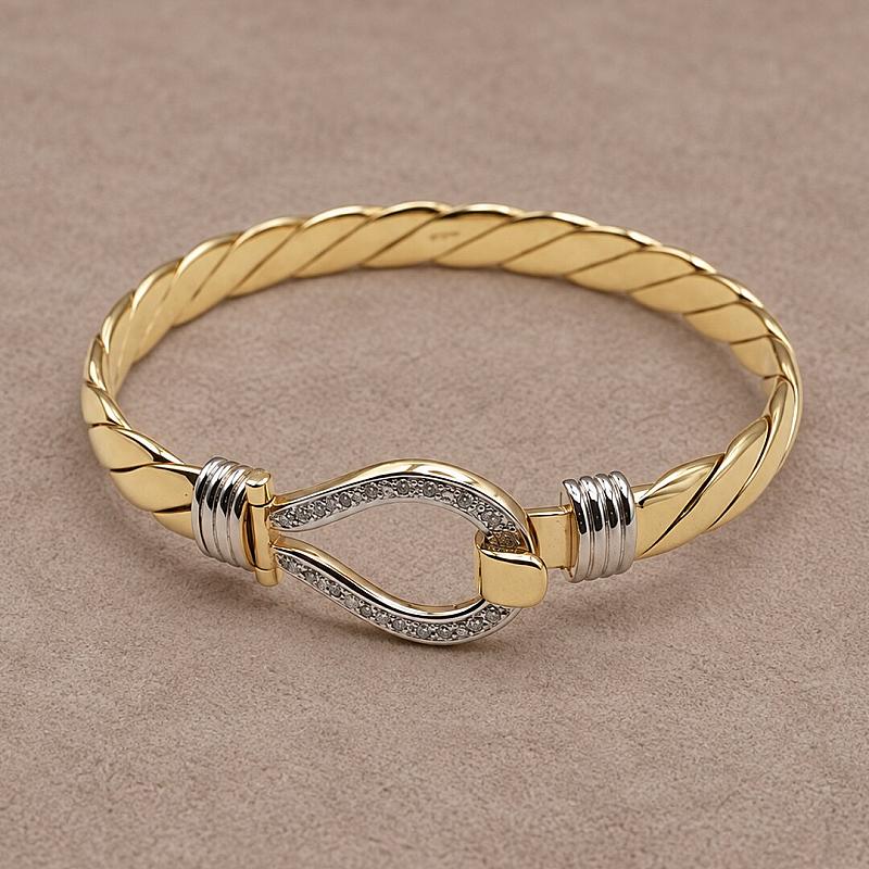 33G 9CT GOLD HOOK & LOOP BANGLE