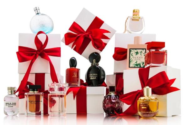 🎁 PERFUME GIFT SET OF YOUR CHOICE UPTO £120 🎁