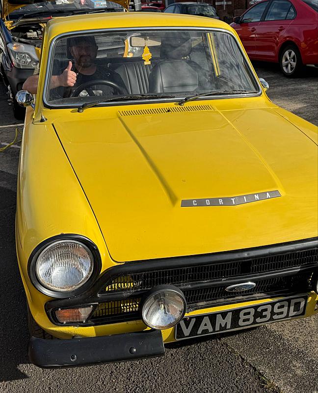 Ford Cortina MK1 V6