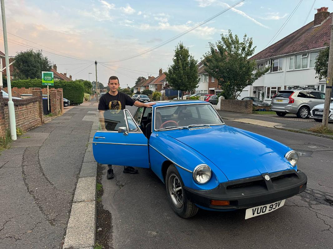 MGB GT