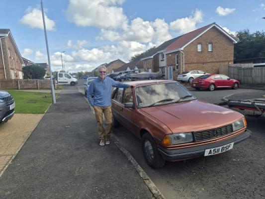 Peugeot 305 SR