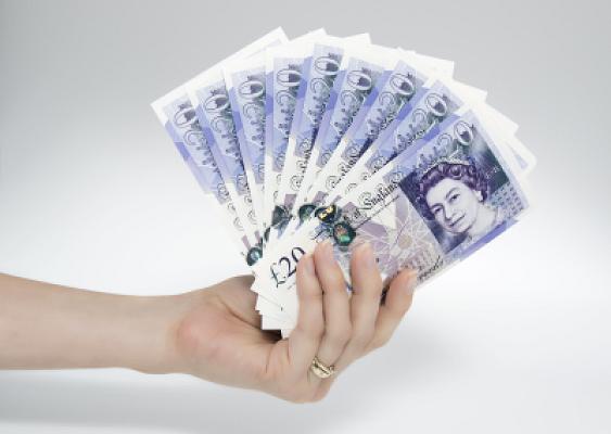 £80 cash