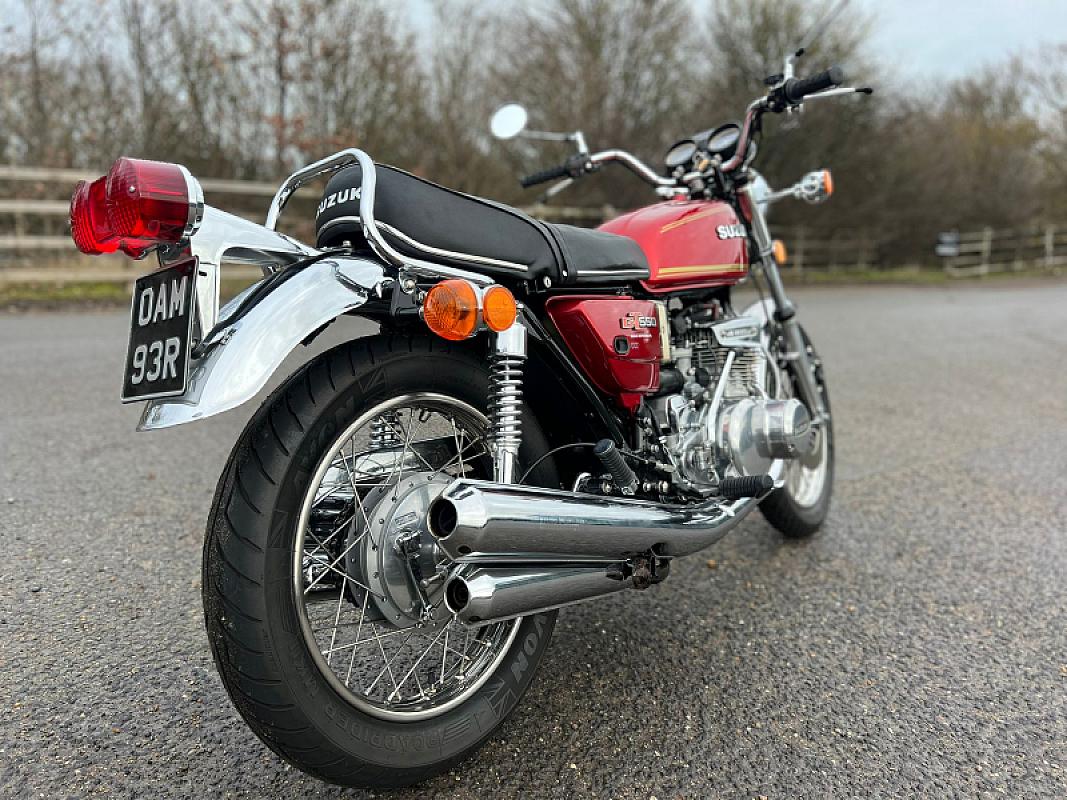 Competition Win This 1977 Suzuki Gt550 | Vintage Comps