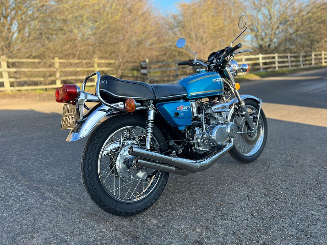 Competition Win This 1977 Suzuki Gt380 | Vintage Comps