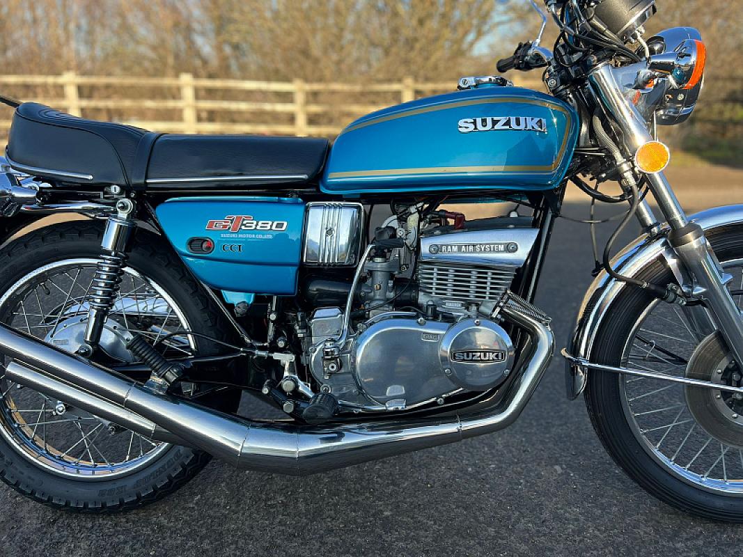 Competition Win This 1977 Suzuki Gt380 | Vintage Comps