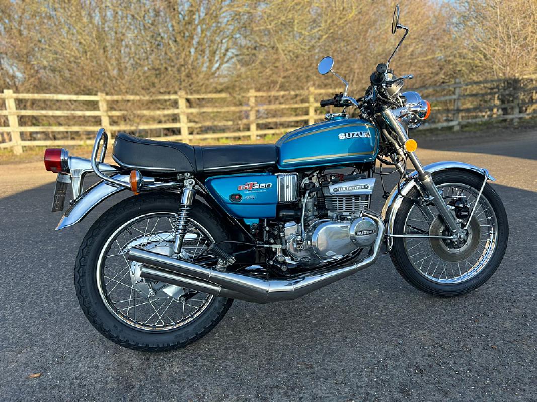 Competition Win This 1977 Suzuki Gt380 | Vintage Comps