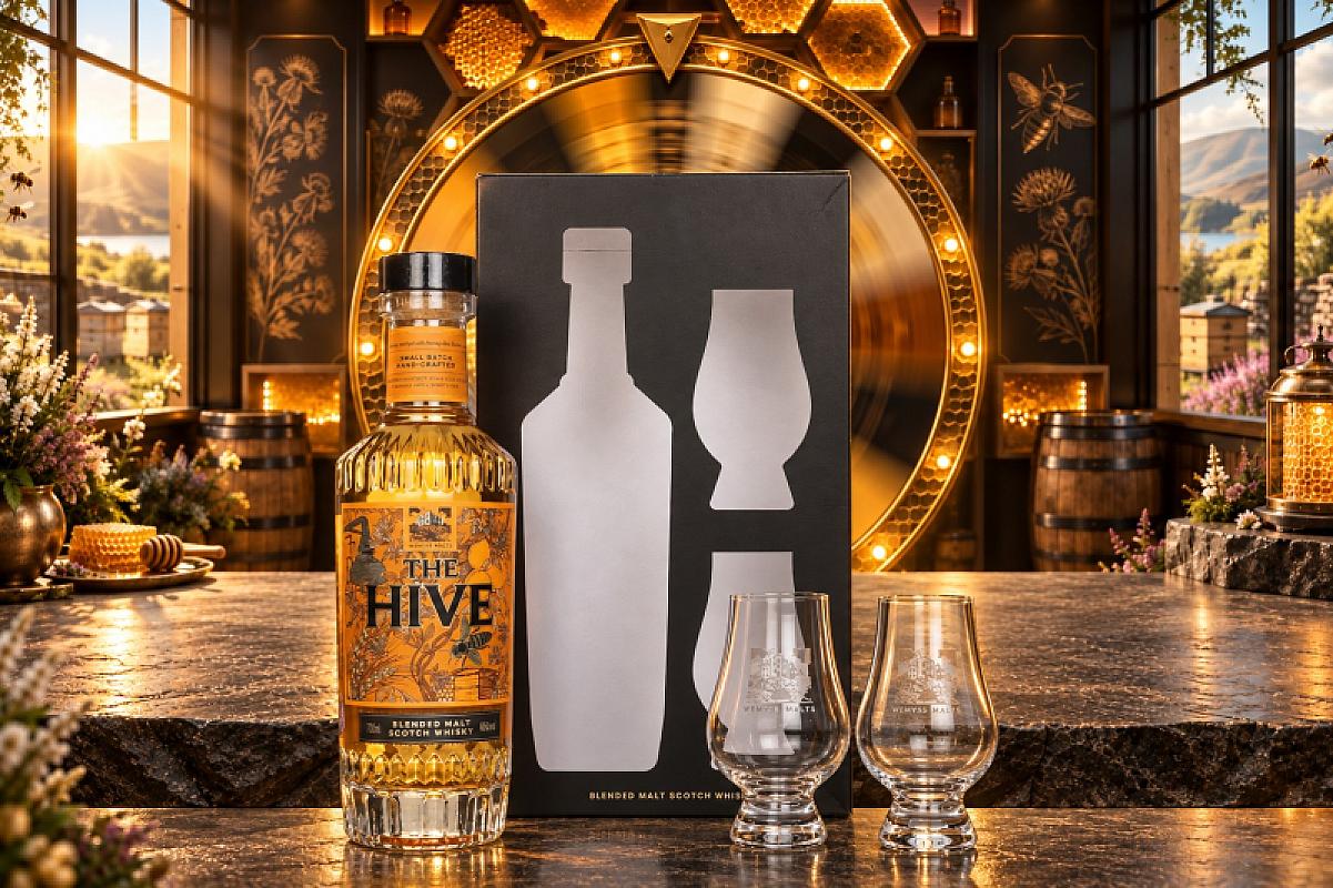 CLUB 24 - The Hive (Wemyss Malts) Gift Set with 2x Glencairn Glasses