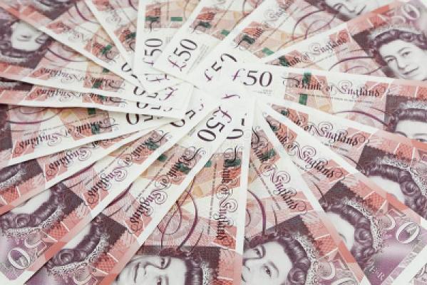 £100 CASH