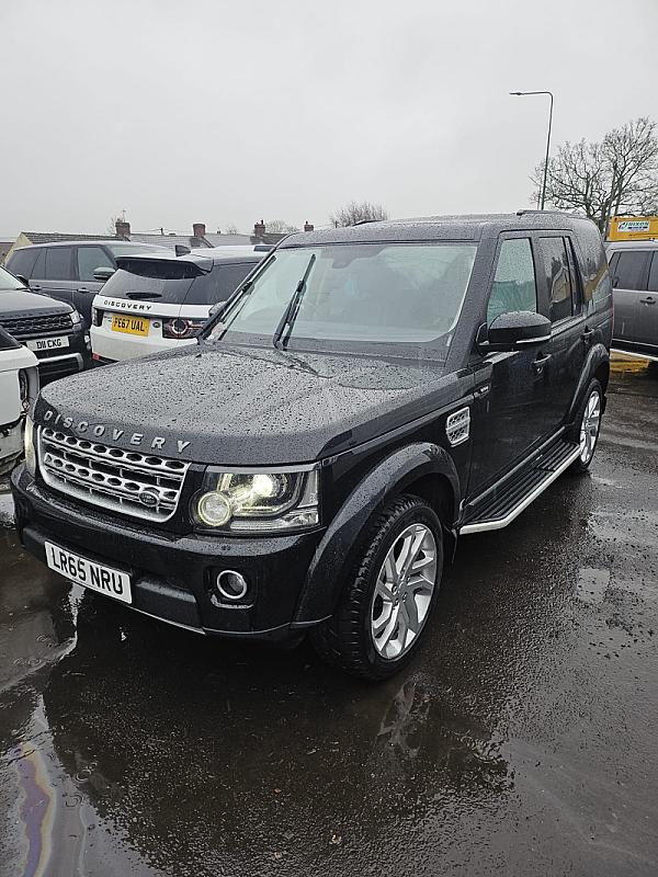 Landrover Discovery 4 HSE. Euro 6, Santorini Black.