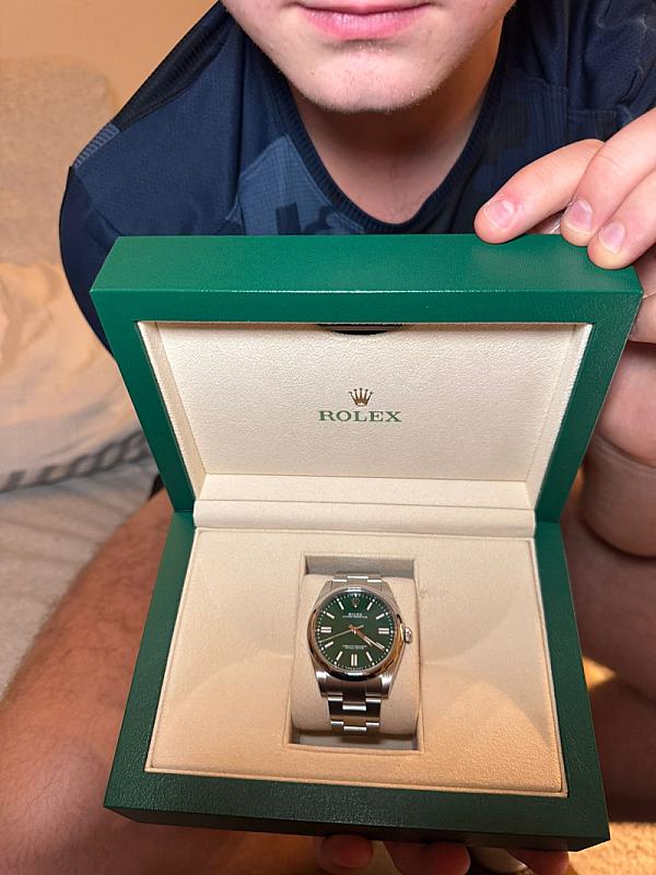 ROLEX グリーンボックス Rolex 1999 Platinum President 78246 Purple Diamond VI